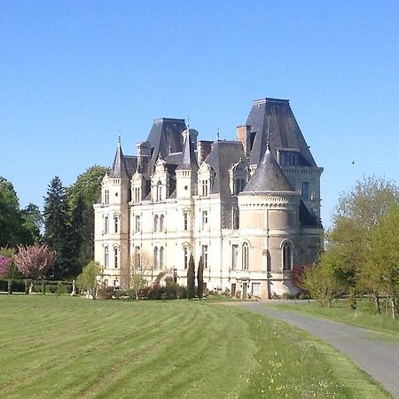 Chateau De La Tremblaye Cholet Bagian luar foto